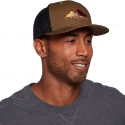 Alpine Design Men's Mountain Trucker Hat For Men Olive